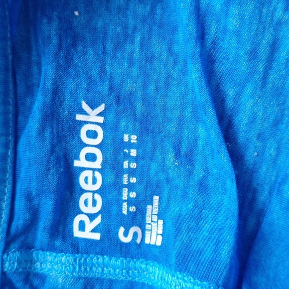 3/$20 Reebok Excersise 2-Top Bundle Size S/M - Picture 11 of 16